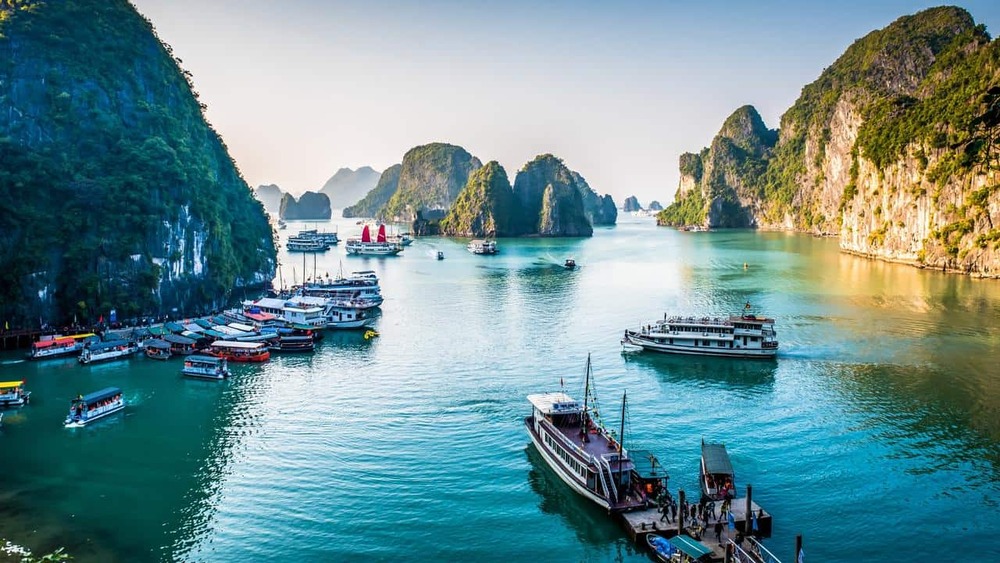 Admiring the majestic scenery at Ha Long Bay is one of the best things to do in hanoi