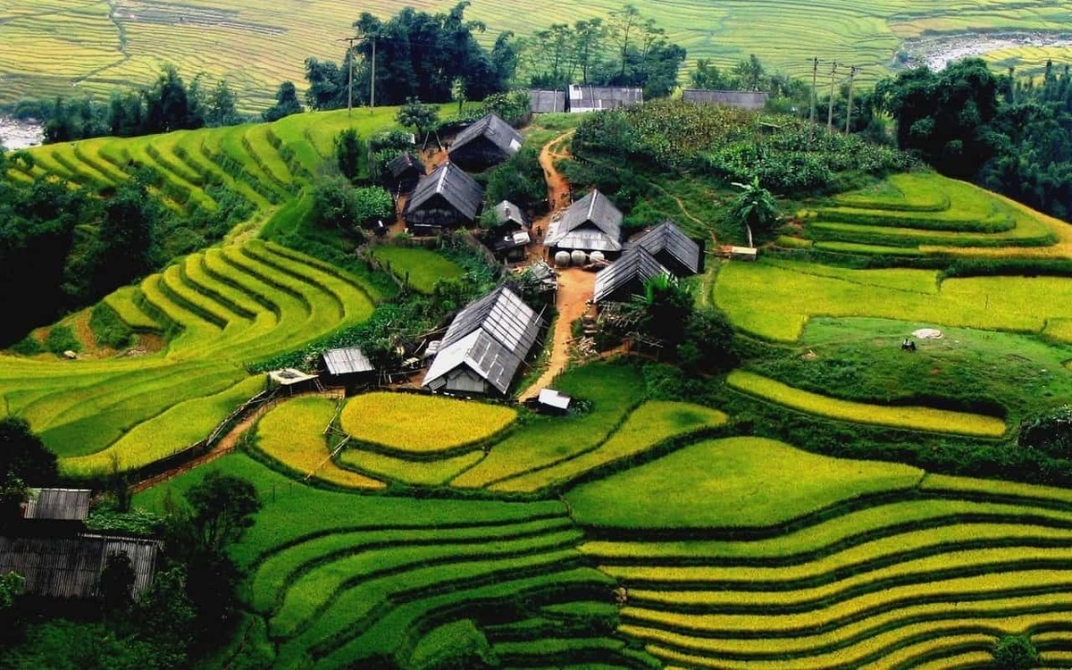 The panoramic view of terraced rice fields - one of Vietnam's masterpieces